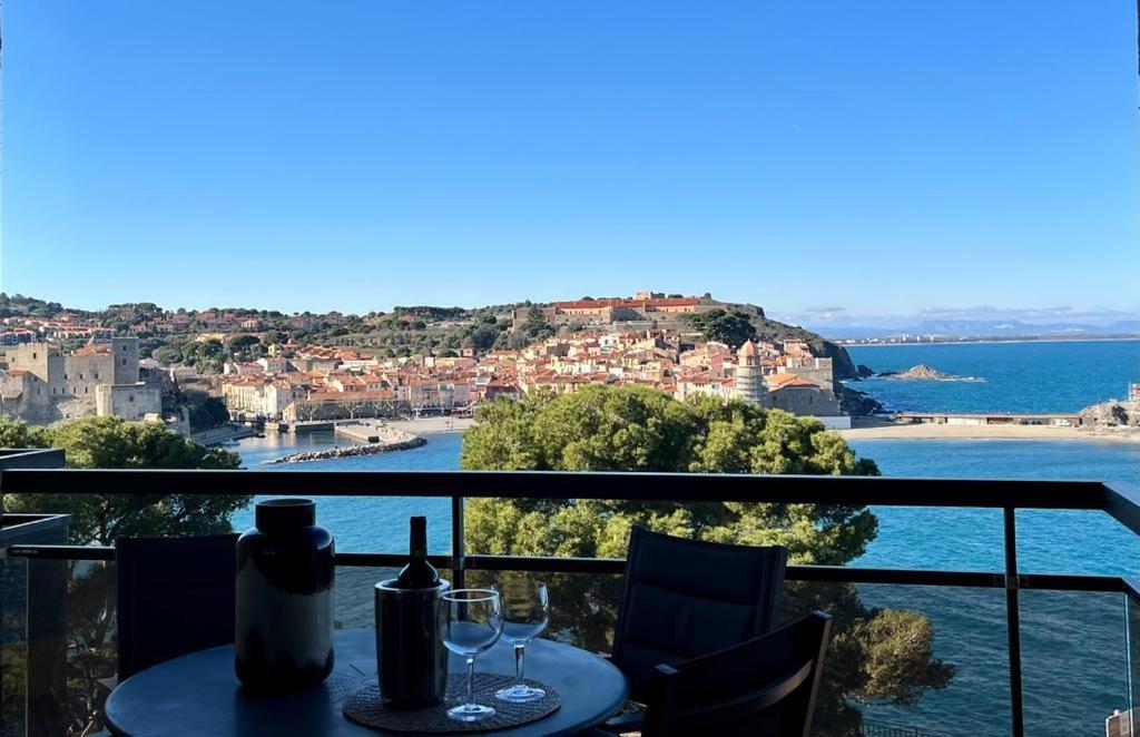 Vue Exceptionnelle Sur La Baie De Collioure Apartment Exterior photo